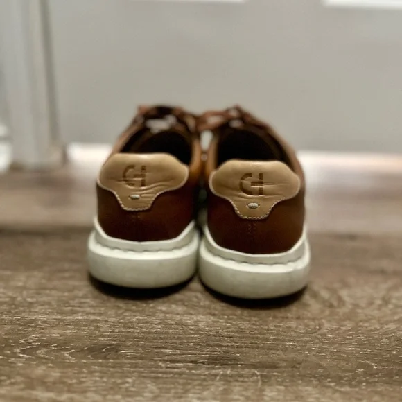 Cole Haan Size 9.5 - Picture 2 of 4